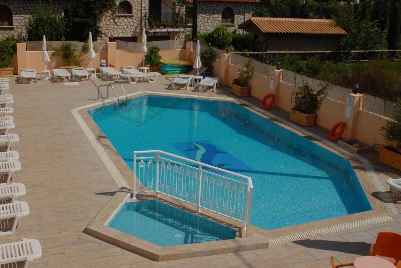 La Sirena Hotel Argassi Bagian luar foto